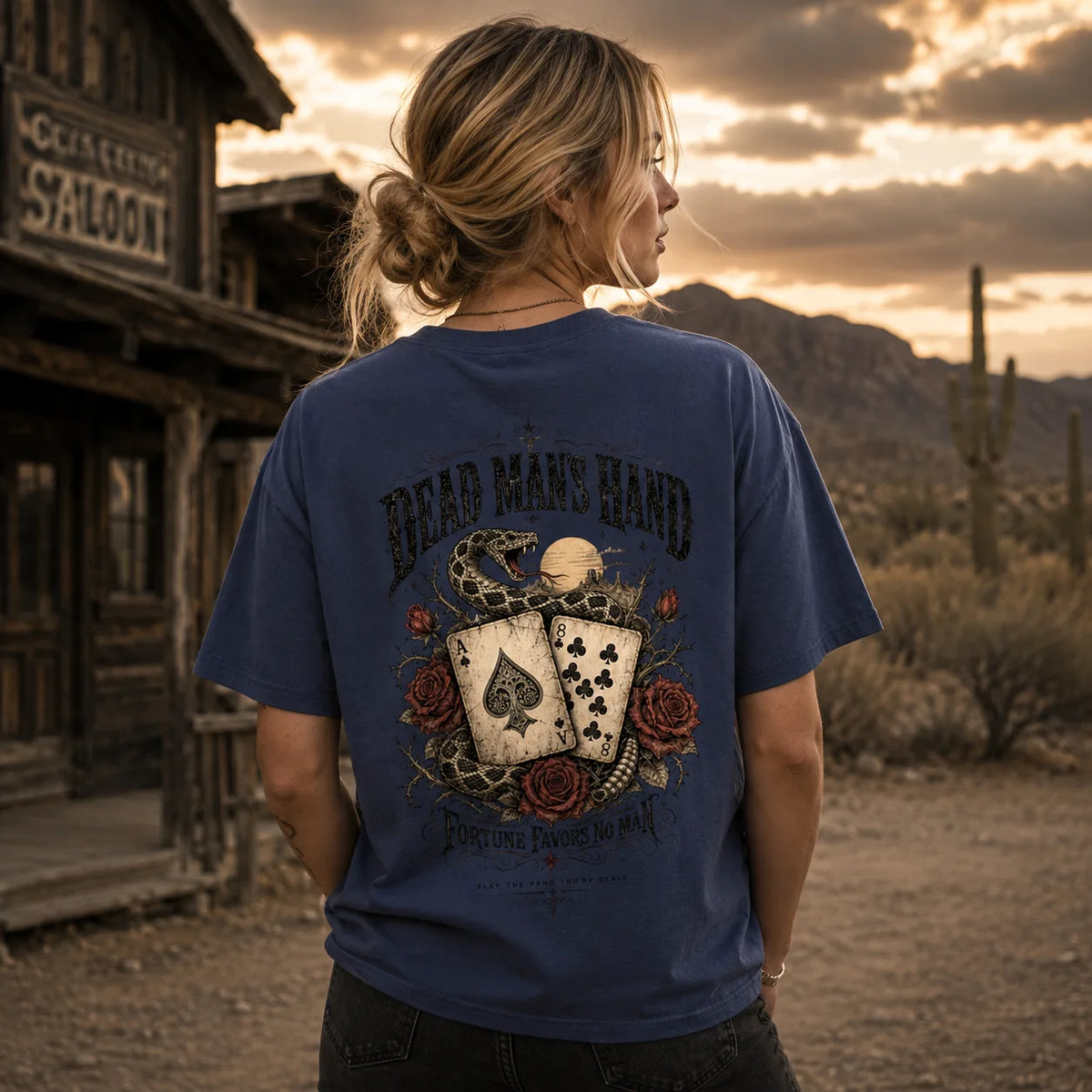 DEAD MAN'S HAND – Premium T-Shirt  FÐR