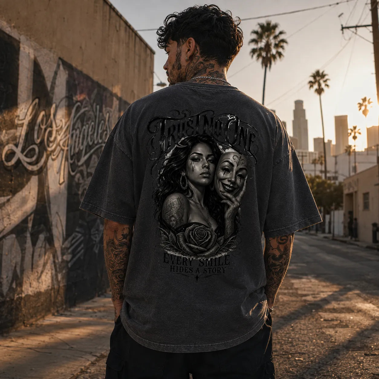 TRUST NO ONE –  Oversized Shirt  FÐR