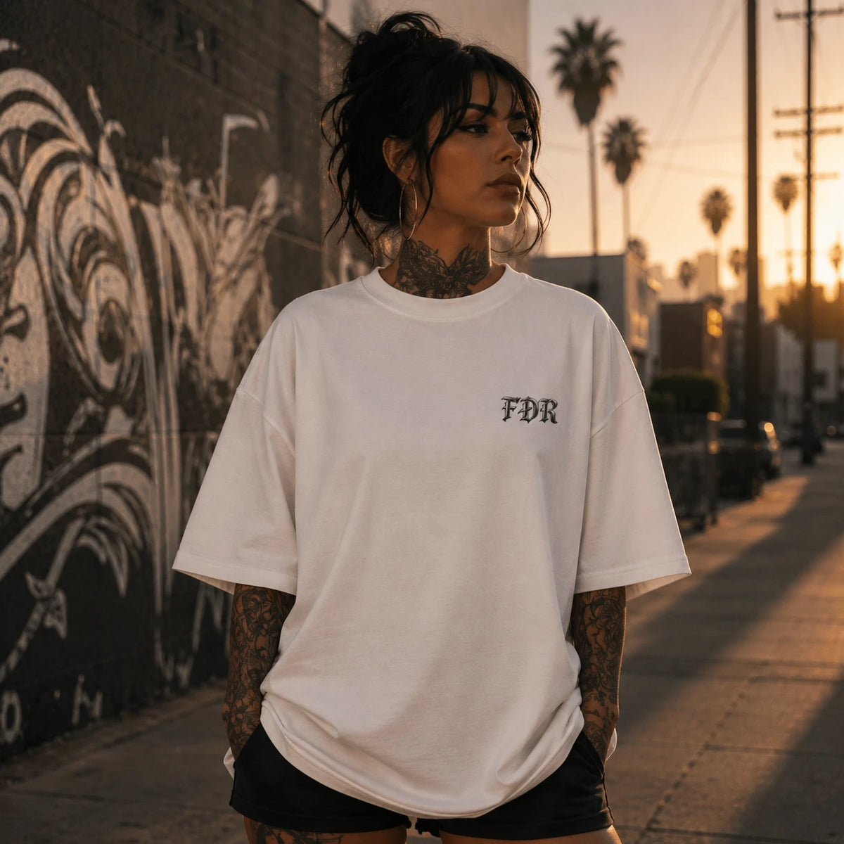 TRUST NO ONE –  Oversized Shirt  FÐR